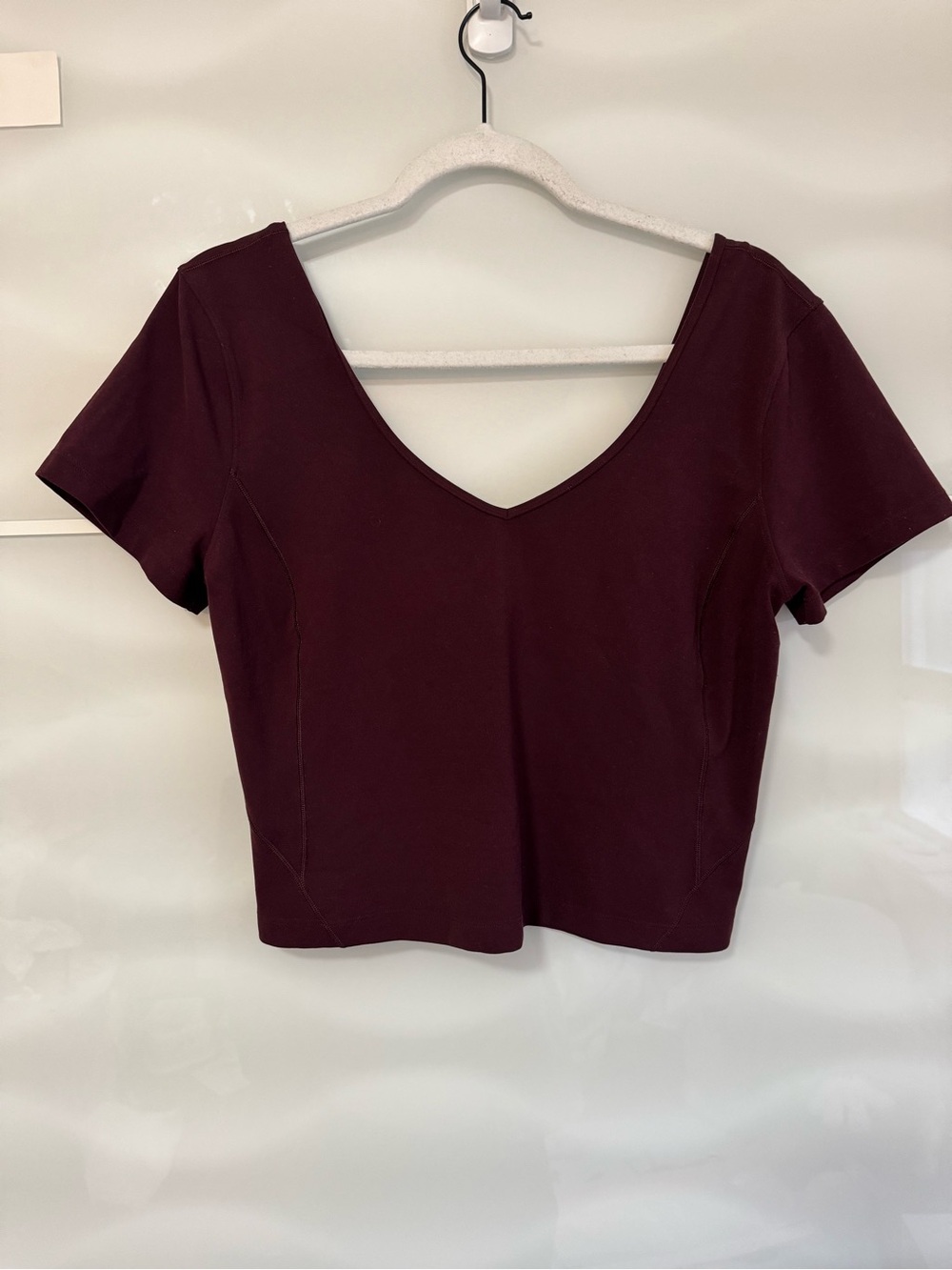 NWOT Lululemon align cropped tshirt vneck burgundy red maroon size 12 top L - Picture 3 of 6